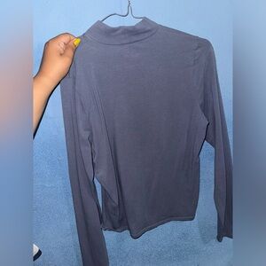 CROP LONG SLEEVE SHIRT